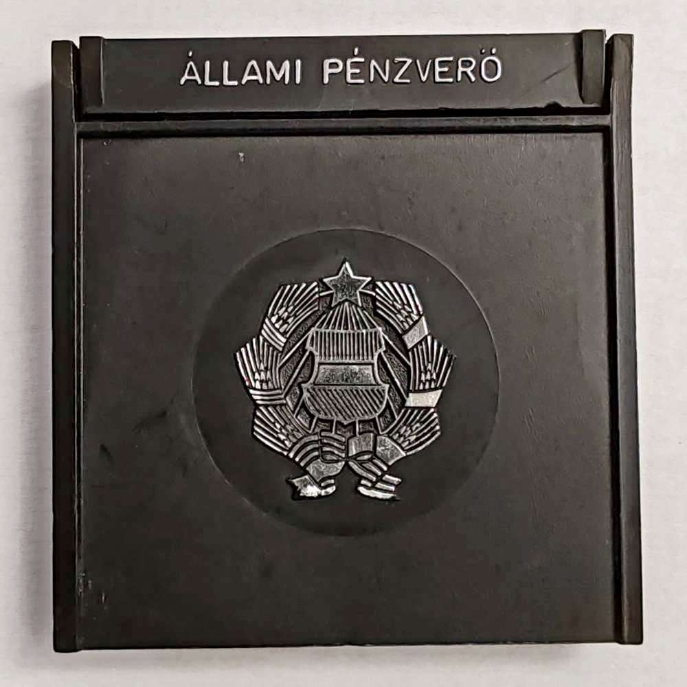 1979-elso-magyar-aranypenz-fekvo-apv-1